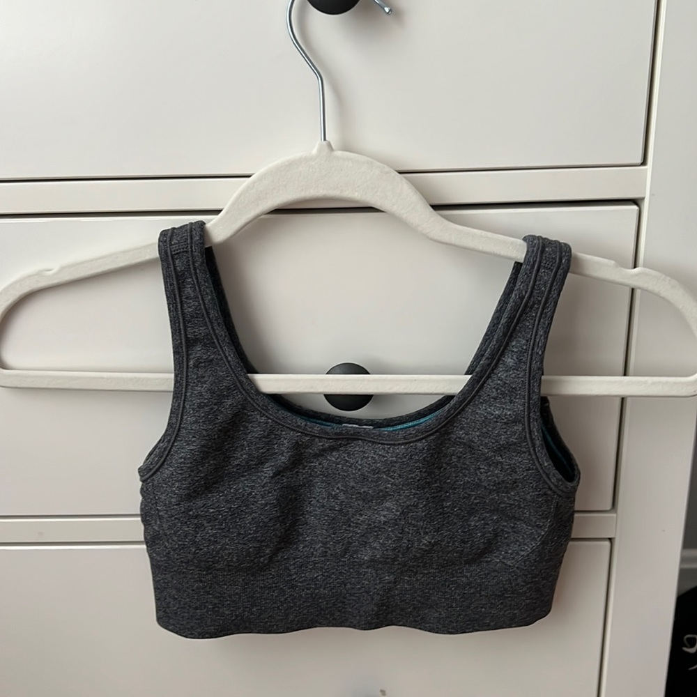grey ivivva sports bra - size 10